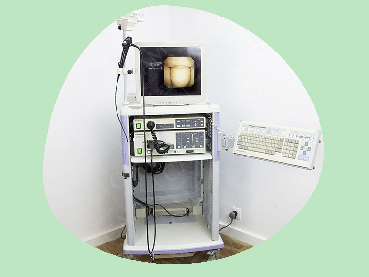 Colonne d'endoscopie digestive OLYMPUS CV 240