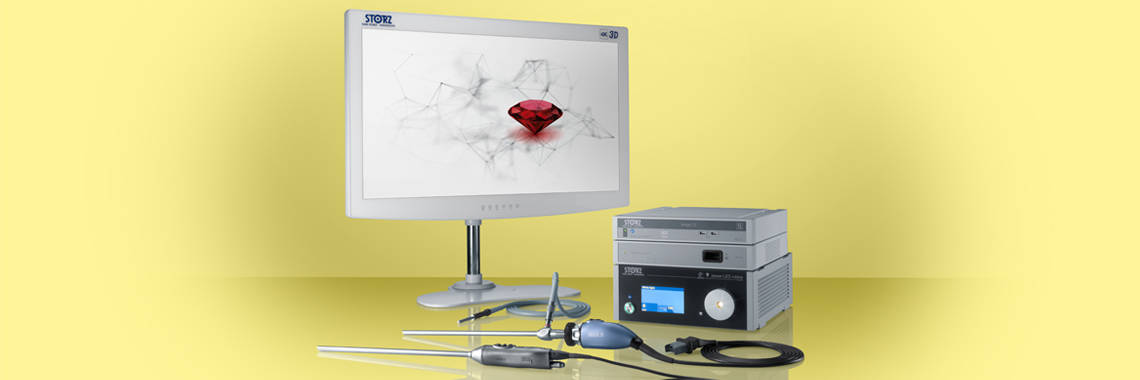 je cherche une Source de lumière adaptable avec Optiq Storz et caméra Storz