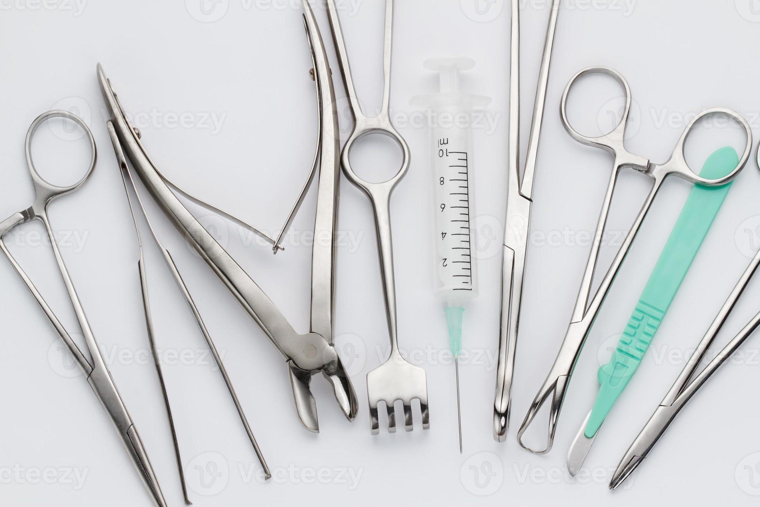 je cherche des Instruments chirurgicaux