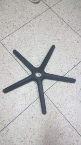 Je cherche des pièces d`équipement médical (Coriton)